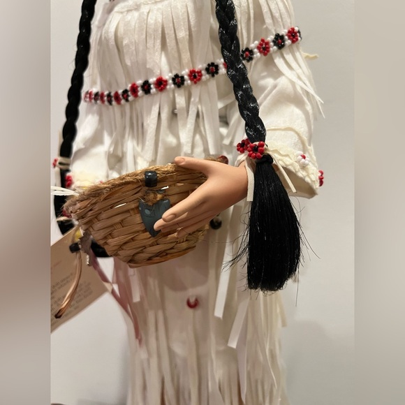 Paradise Galleries “Swirling Waters” Native American Porcelain Doll - Picture 9 of 14